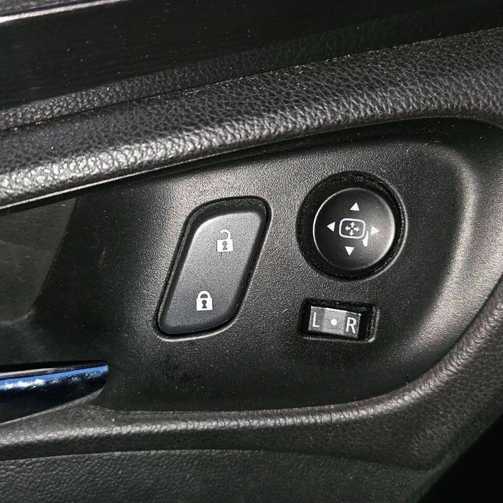 2016 Buick Regal - Image 17 of 20