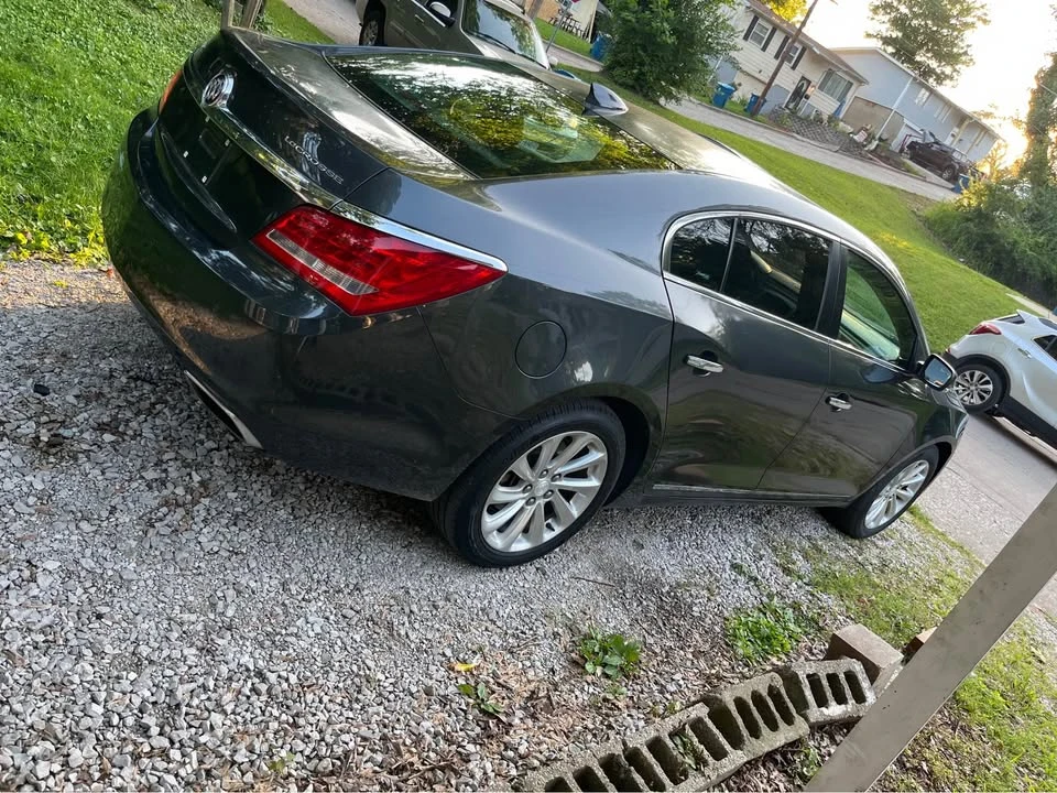 2016 Buick LaCrosse - Image 8 of 13