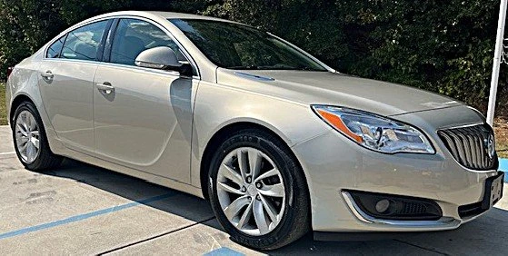 2016 Buick Regal - Image 8 of 20