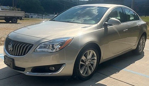 2016 Buick Regal - Image 2 of 20
