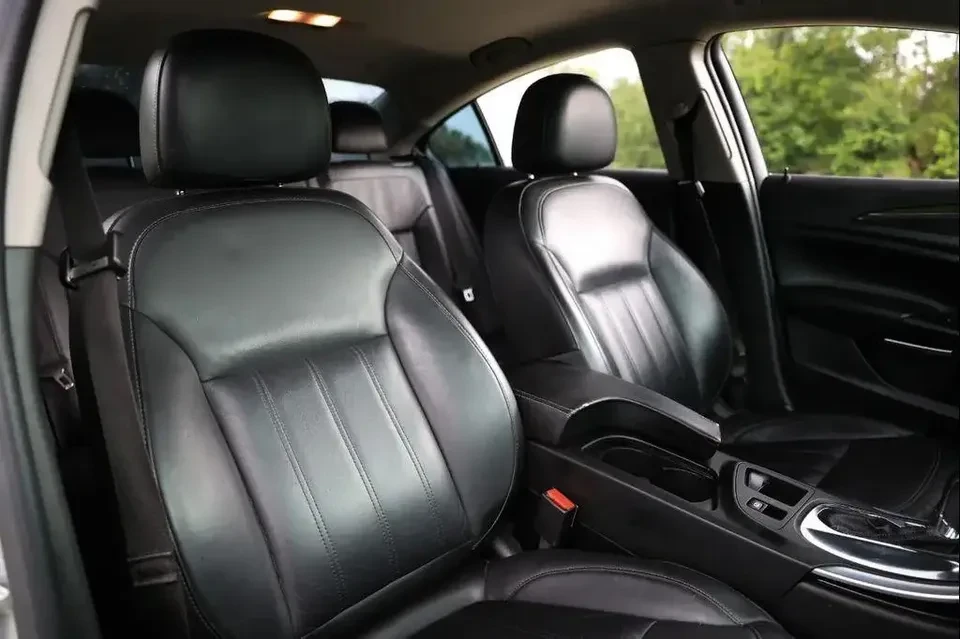 2016 Buick Regal - Image 17 of 19