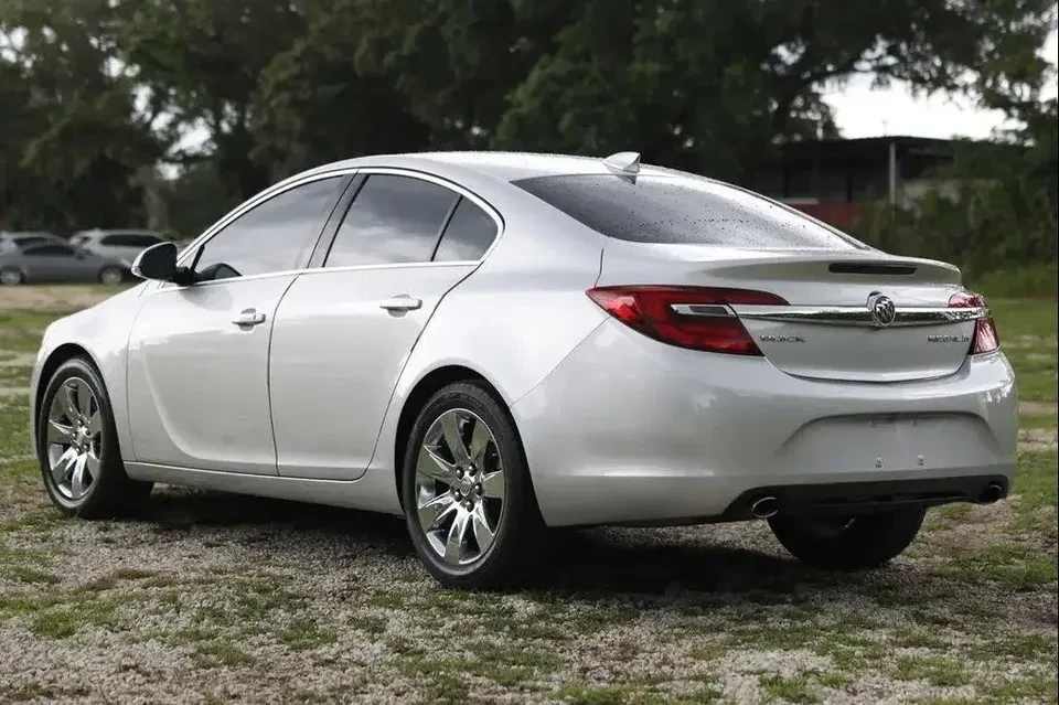 2016 Buick Regal - Image 5 of 19