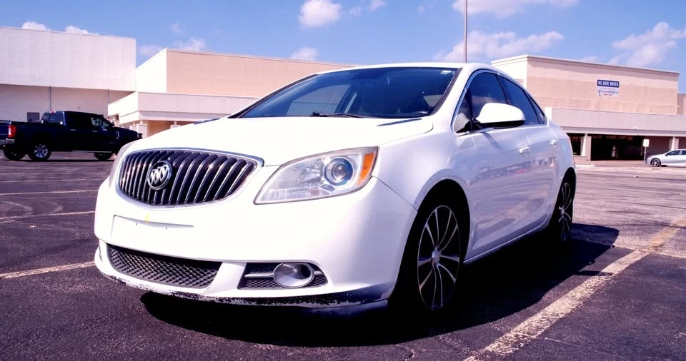 2016 Buick Verano - Image 3 of 10