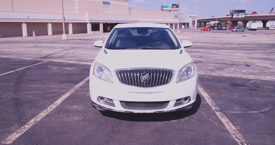 2016 Buick Verano - Image 2 of 10