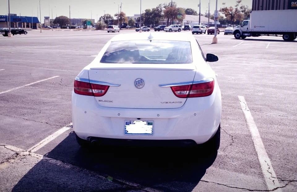 2016 Buick Verano - Image 5 of 10