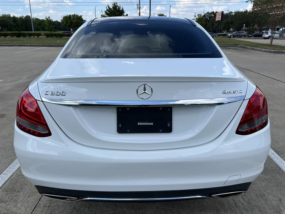 2016 Mercedes-Benz W205 C-Class - Image 10 of 21