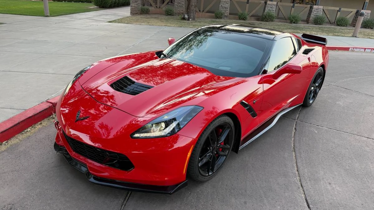 2016 Chevrolet Corvette C7 Z06 - Image 2 of 24