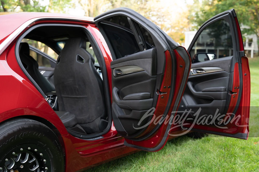 2016 Cadillac CTS-V 3rd Gen - Image 5 of 31