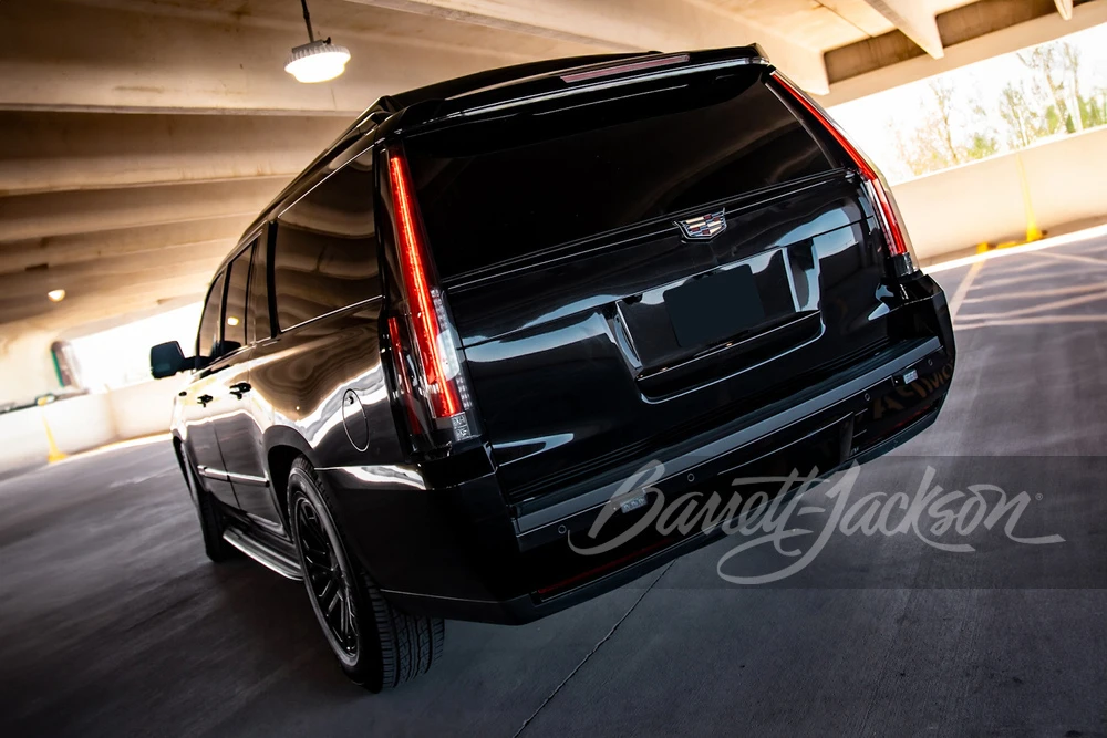 2016 Cadillac Escalade 4th Gen - Image 4 of 18