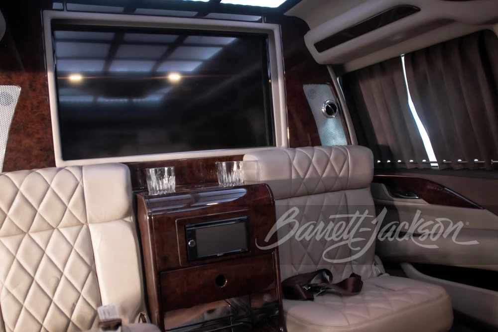 2016 Cadillac Escalade 4th Gen - Image 7 of 18