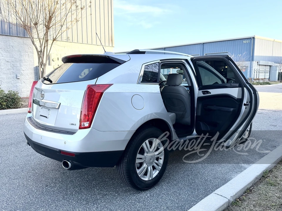 2016 Cadillac SRX - Image 19 of 27