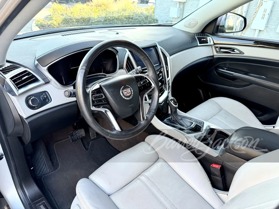 2016 Cadillac SRX - Image 10 of 27