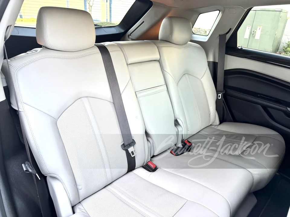 2016 Cadillac SRX - Image 12 of 27
