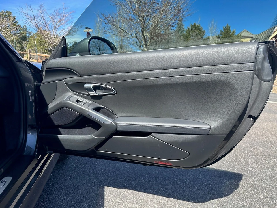 2016 Porsche 981 Cayman S - Image 19 of 26