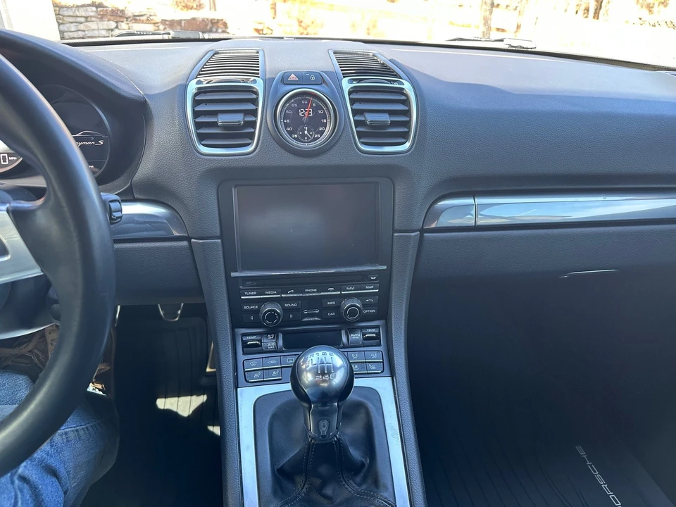 2016 Porsche 981 Cayman S - Image 21 of 26