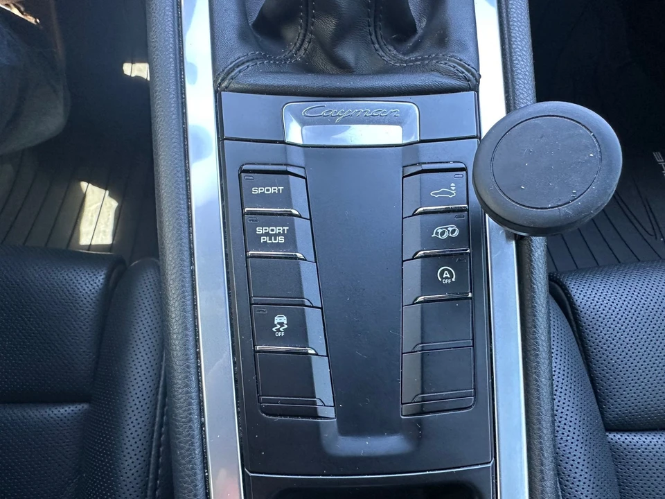 2016 Porsche 981 Cayman S - Image 22 of 26