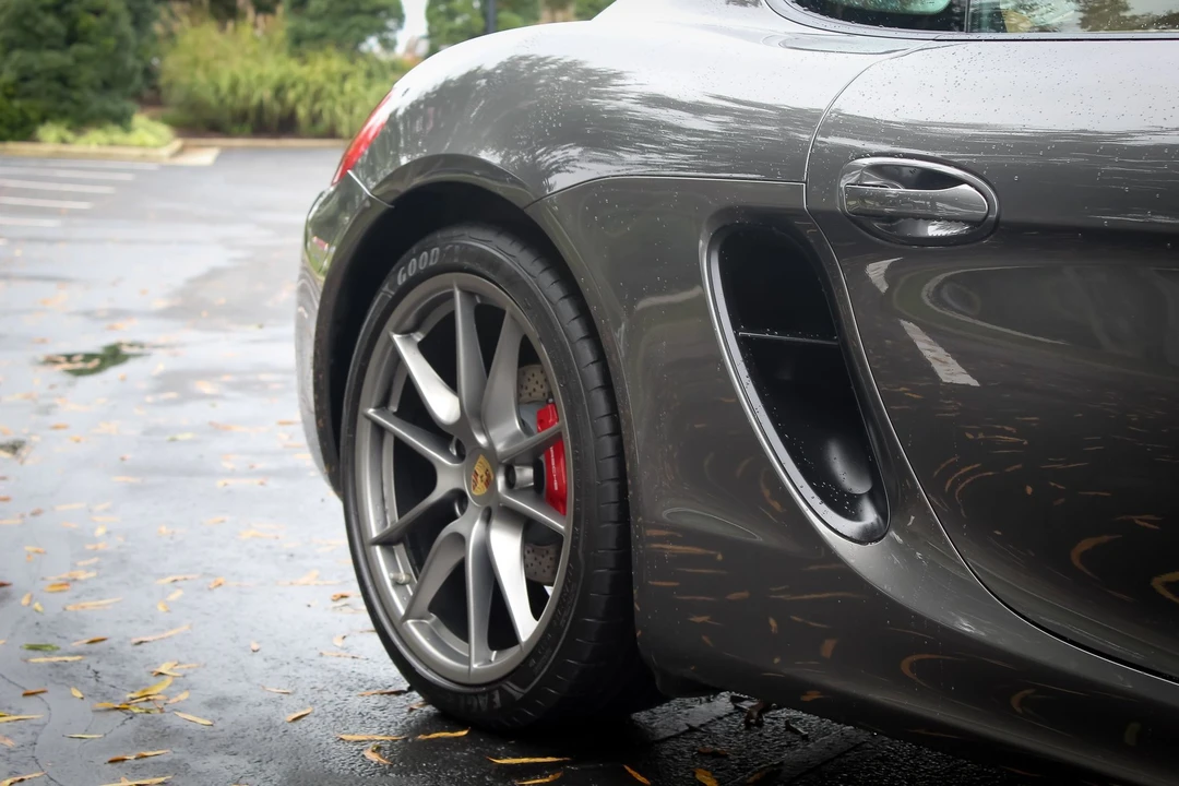 2016 Porsche 981 Cayman S - Image 7 of 18