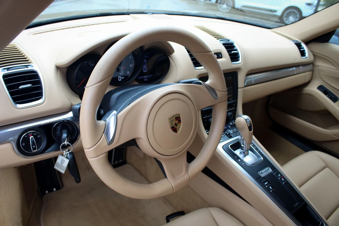 2016 Porsche 981 Cayman S - Image 10 of 18