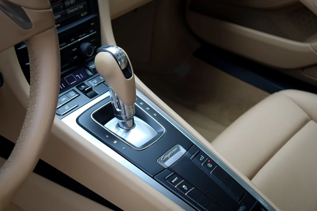 2016 Porsche 981 Cayman S - Image 12 of 18