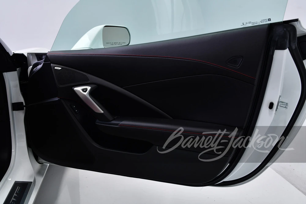 2016 Chevrolet Corvette C7 Z06 - Image 10 of 31