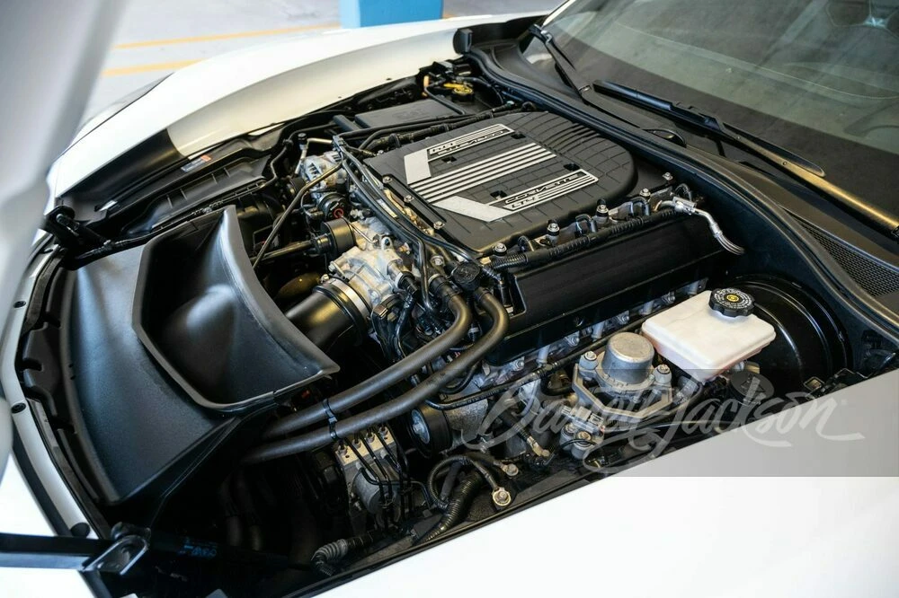 2016 Chevrolet Corvette C7 Z06 - Image 2 of 28