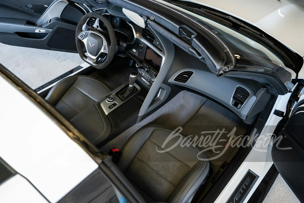 2016 Chevrolet Corvette C7 Z06 - Image 25 of 28