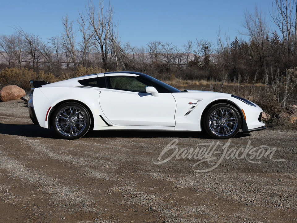 2016 Chevrolet Corvette C7 Z06 - Image 5 of 31