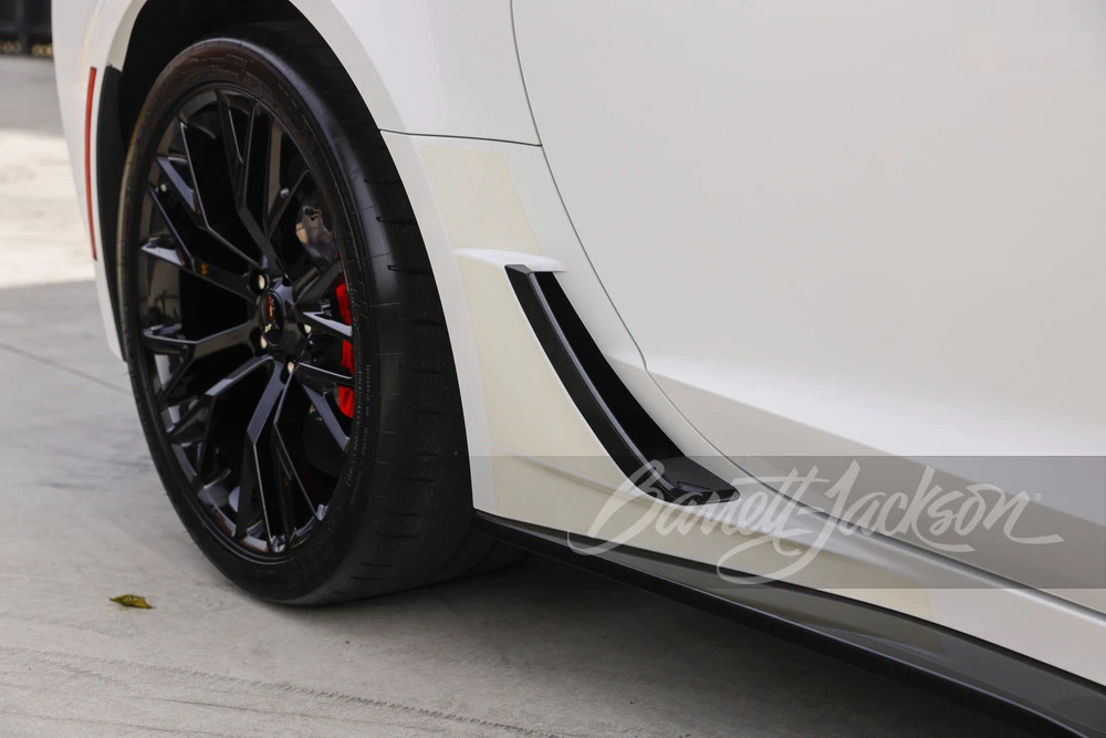 2016 Chevrolet Corvette C7 Z06 - Image 5 of 31
