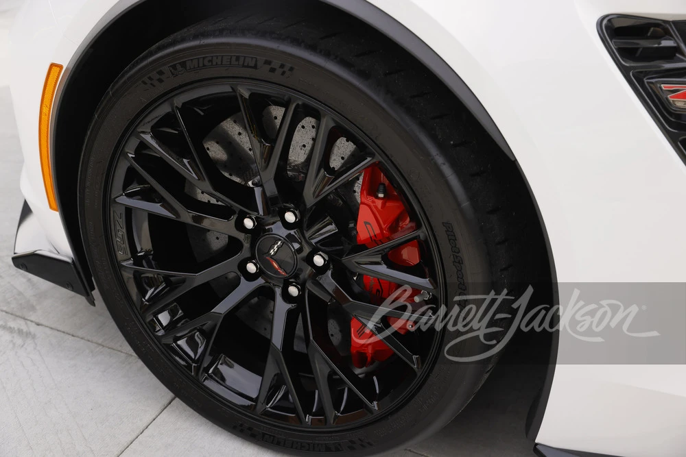 2016 Chevrolet Corvette C7 Z06 - Image 17 of 31