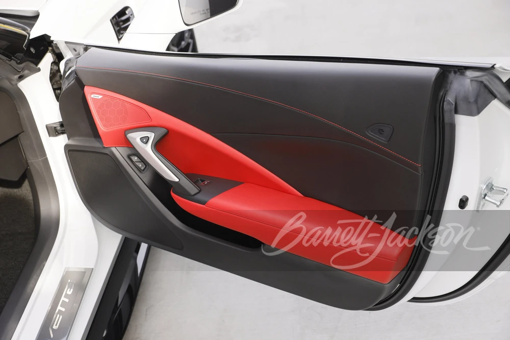2016 Chevrolet Corvette C7 Z06 - Image 28 of 31