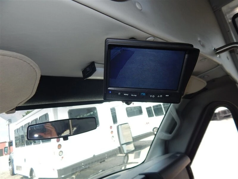 2016 Chevrolet Express - Image 21 of 21