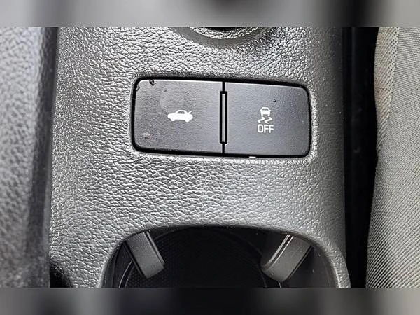 2016 Chevrolet Aveo/Sonic - Image 16 of 21
