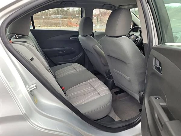 2016 Chevrolet Aveo/Sonic - Image 18 of 21