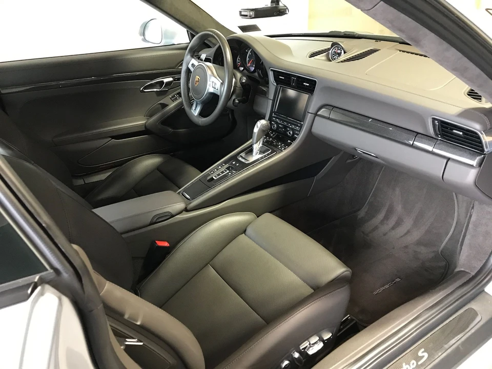 2016 Porsche 991 Turbo S - Image 12 of 14
