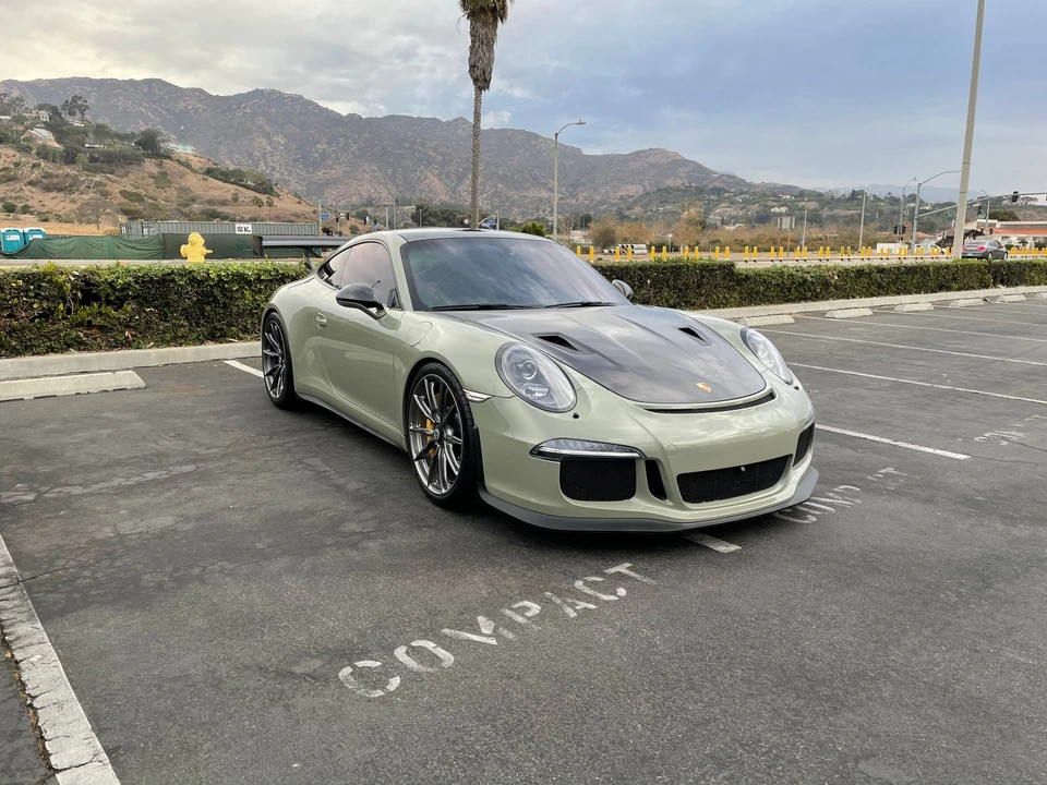 2016 Porsche 991 GT3 - Image 2 of 12