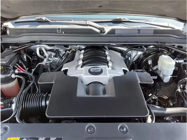 2016 Cadillac Escalade 4th Gen - Image 17 of 17