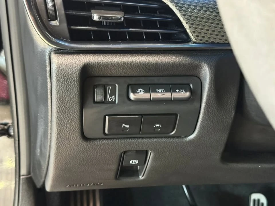 2016 Cadillac ATS-V - Image 17 of 20