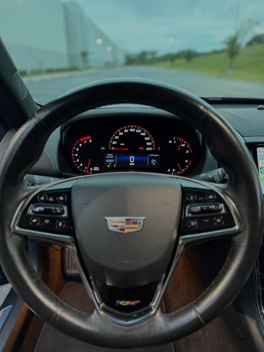 2016 Cadillac ATS-V - Image 15 of 17
