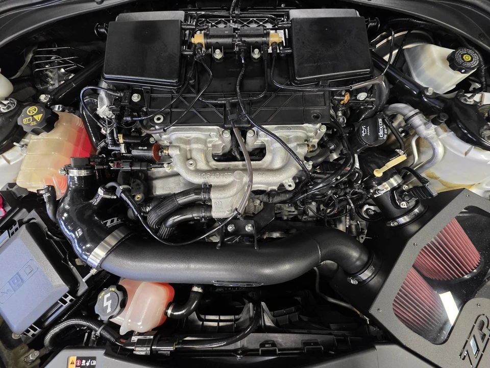 2016 Cadillac ATS-V - Image 2 of 12