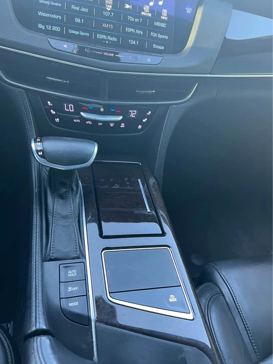 2016 Cadillac CT6 - Image 15 of 18