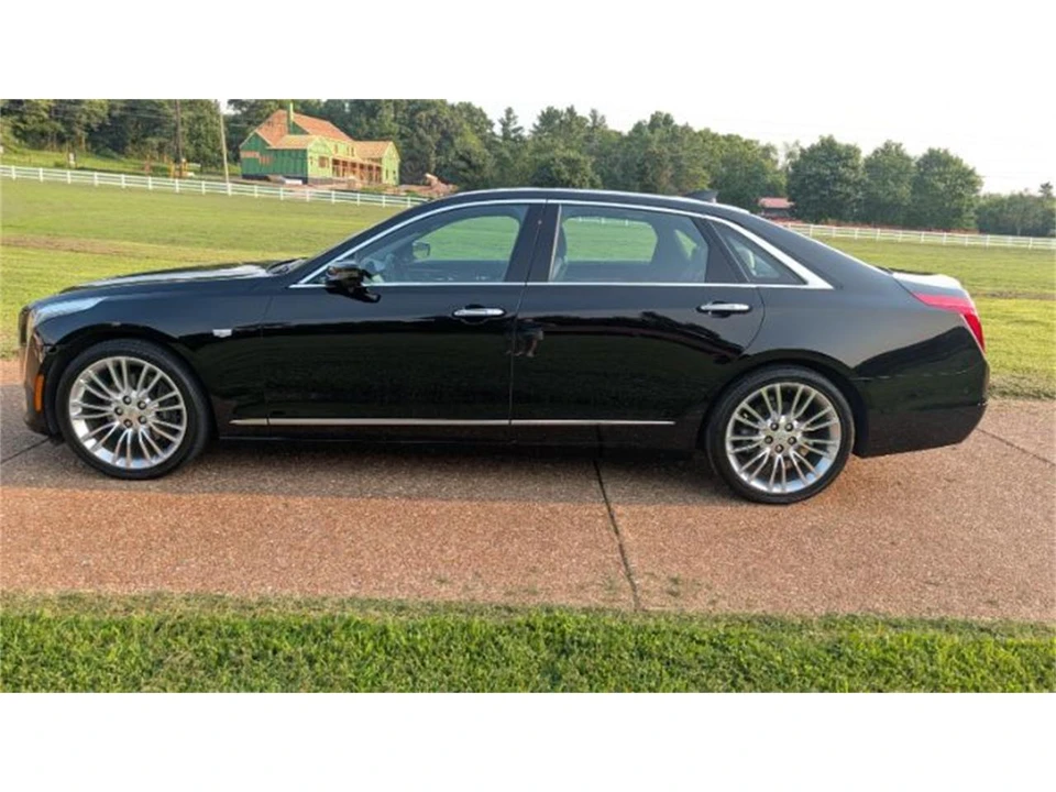 2016 Cadillac CT6 - Image 11 of 13