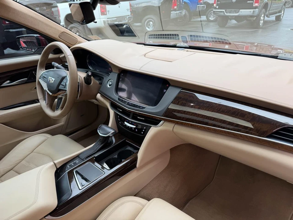 2016 Cadillac CT6 - Image 22 of 31