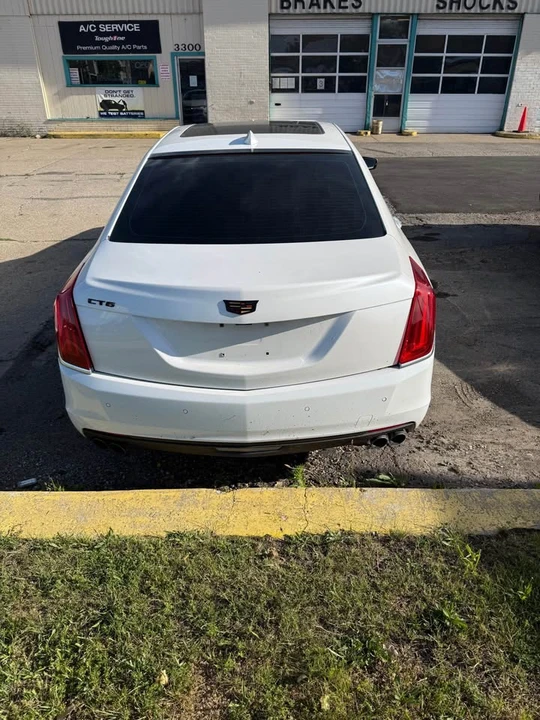 2016 Cadillac CT6 - Image 9 of 10