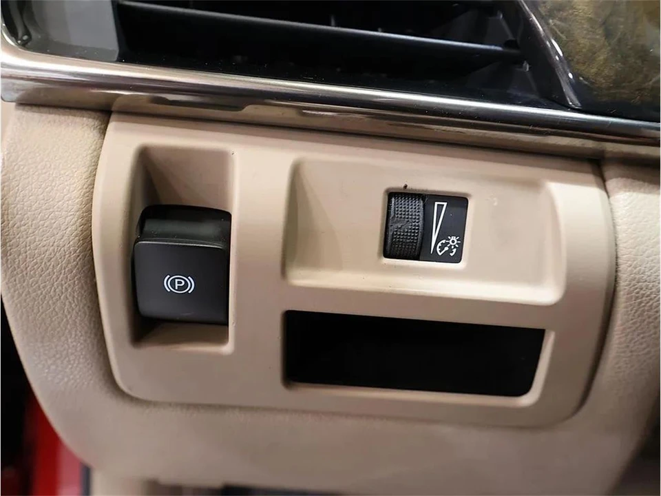 2016 Cadillac CTS 3rd Gen - Image 13 of 31