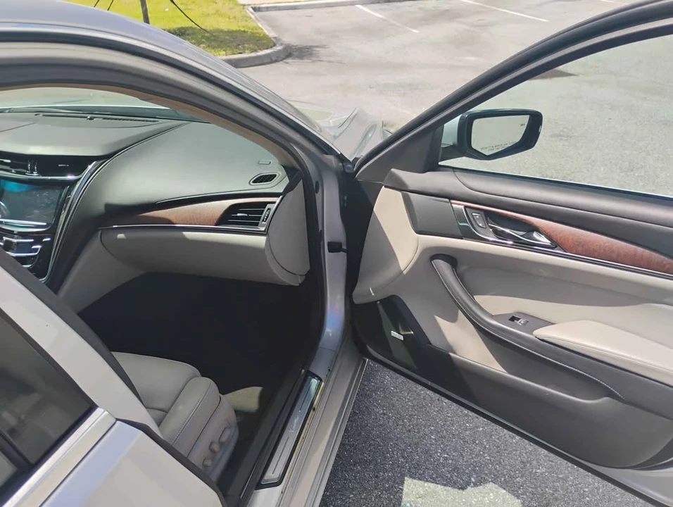 2016 Cadillac CTS 3rd Gen - Image 9 of 12