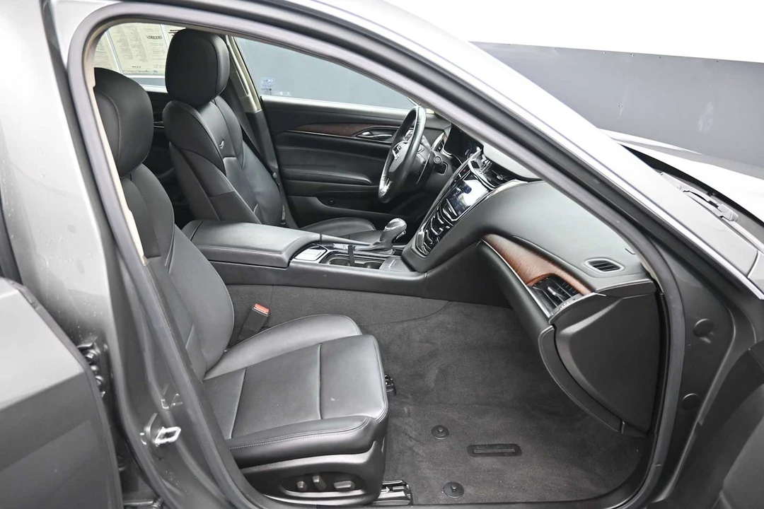 2016 Cadillac CTS 3rd Gen - Image 26 of 31