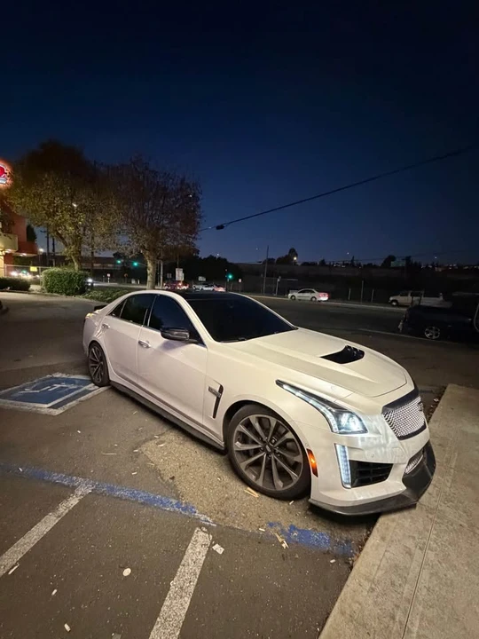 2016 Cadillac CTS-V 3rd Gen - Image 3 of 3