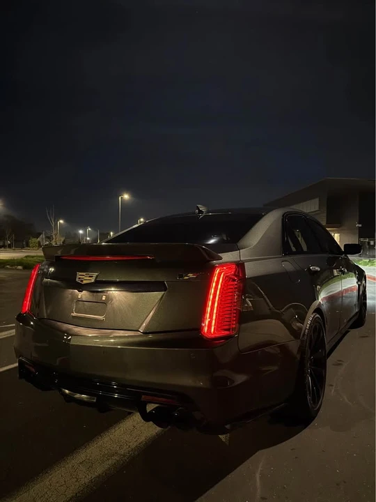 2016 Cadillac CTS-V 3rd Gen - Image 2 of 8