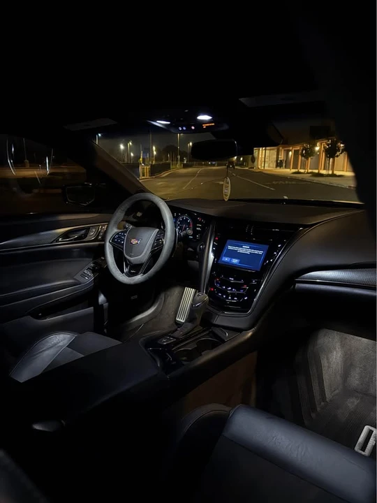 2016 Cadillac CTS-V 3rd Gen - Image 5 of 8