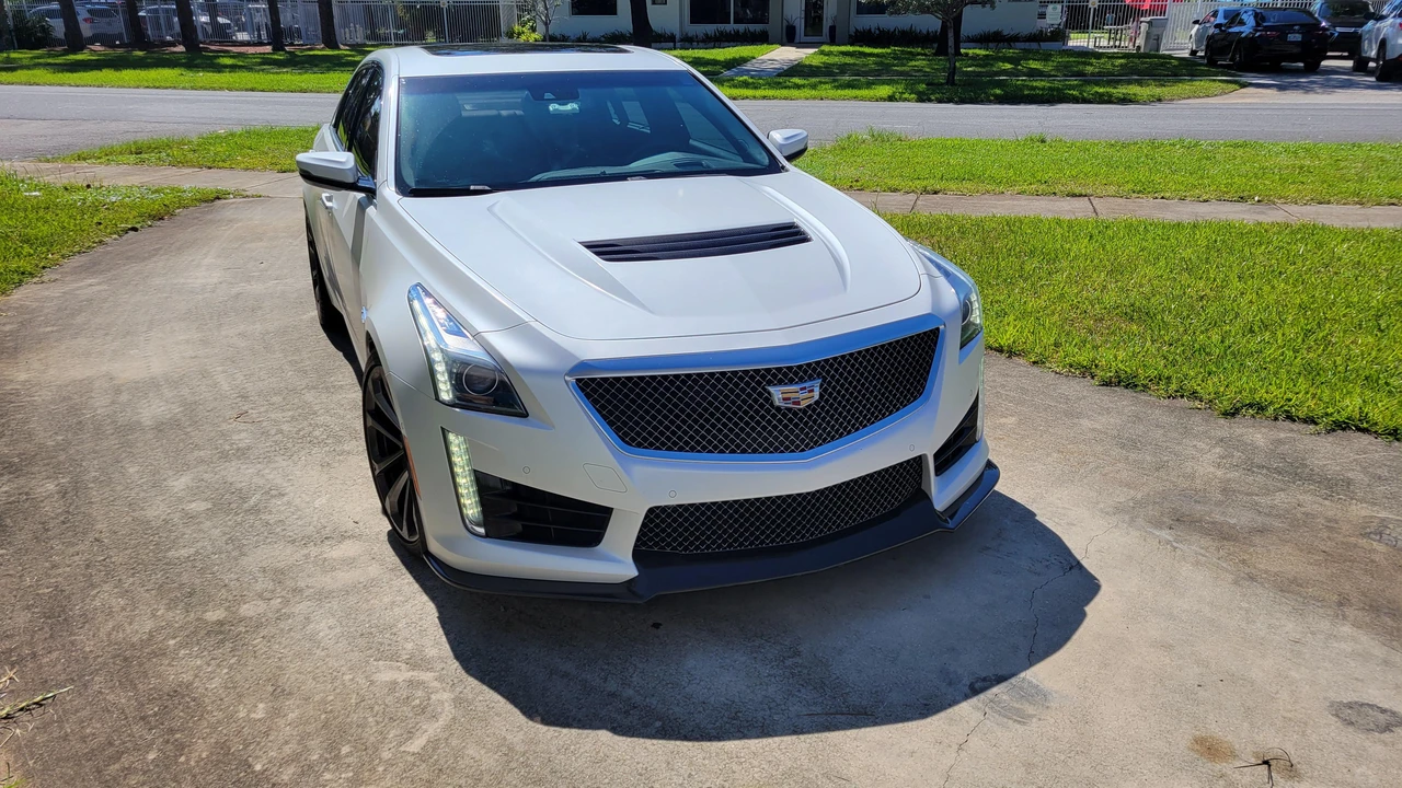 2016 Cadillac CTS-V 3rd Gen - Image 25 of 31
